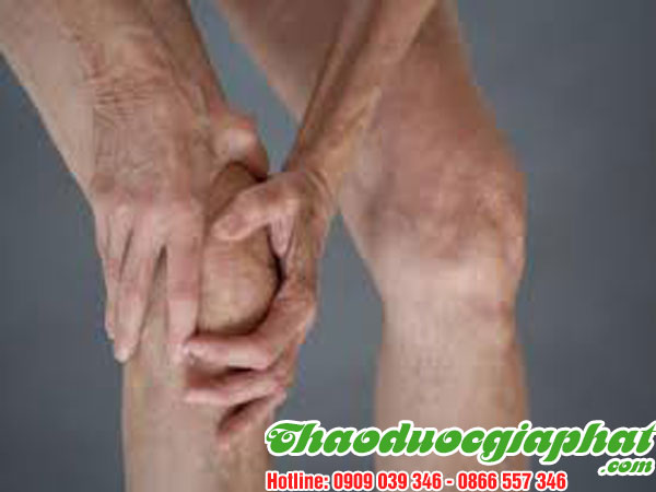 cu-ray-tri-dau-nhuc-xuong-khop-tai-quan-7